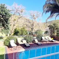 Old Mill Lodge, Working Ostrich Farm & Restaurant, Oudtshoorn